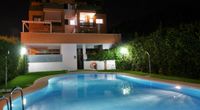 Piscina nocturna